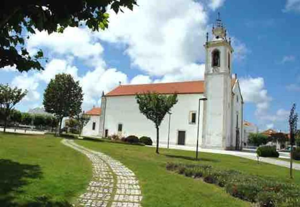 Moradia Alegre No Centro Da Vila Da Tocha. Екстер'єр фото